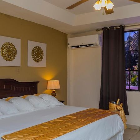 Farallones Hotel Chinandega Esterno foto